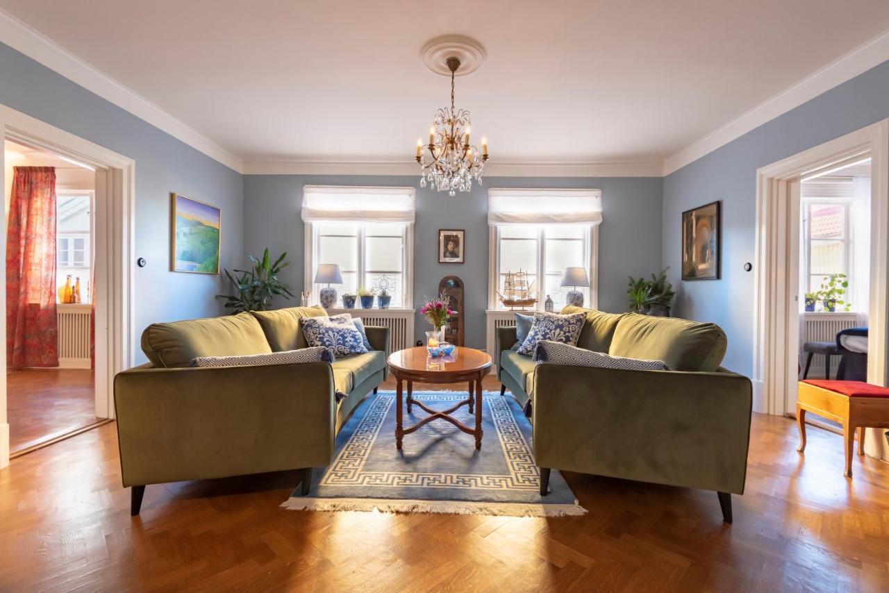 Fregatten Bed & Breakfast Карлскруна Экстерьер фото