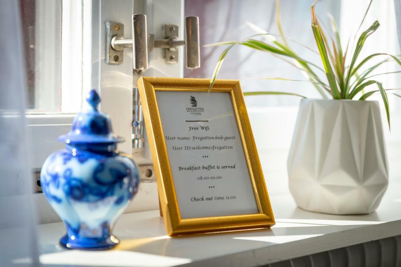 Fregatten Bed & Breakfast Карлскруна Экстерьер фото